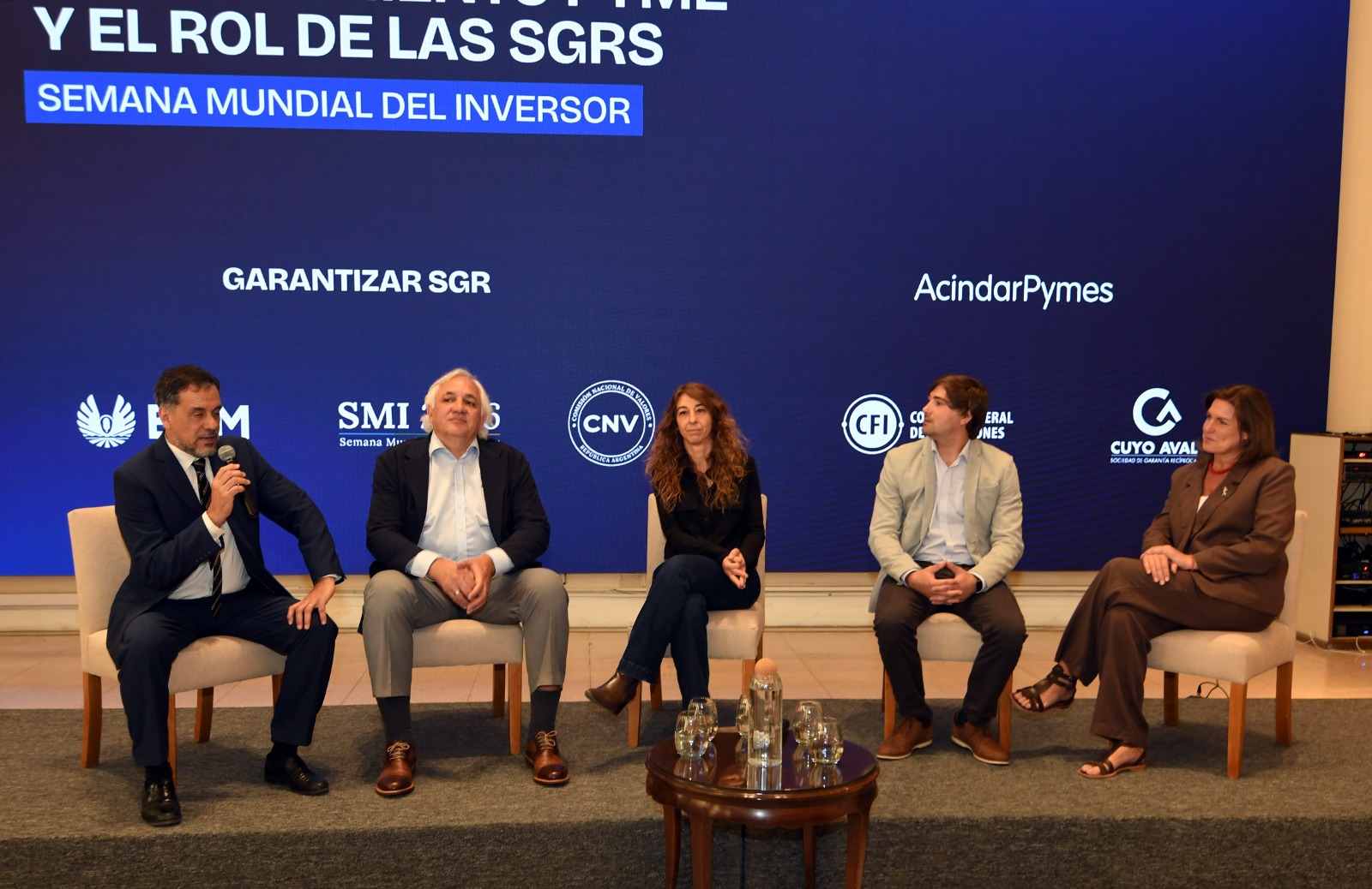 Panel sobre pymes y el rol de las SGR